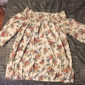 Floral shoulder shirt